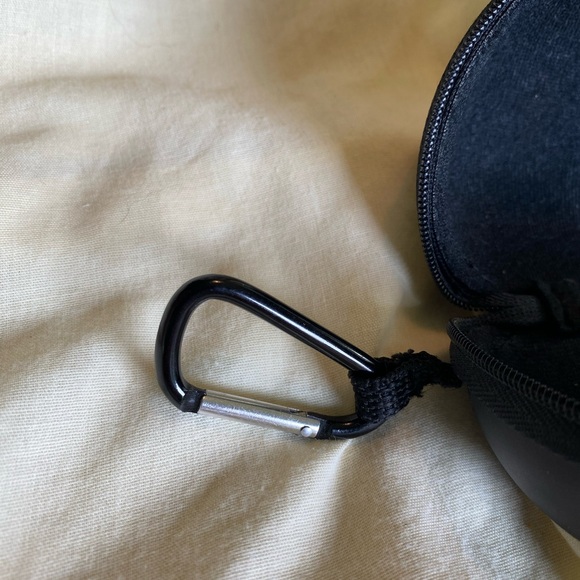 Columbia Hard Side Clam Shell Sunglass Storage Case Zip Close - Picture 4 of 5